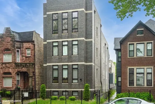 4730 S Champlain Avenue #3, Chicago, IL 60615 - Image #1