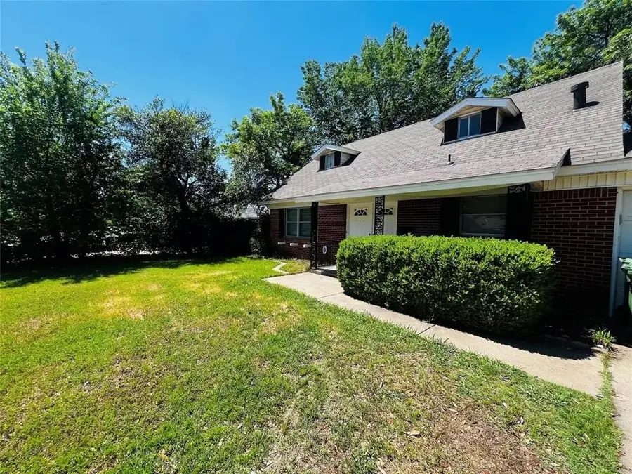 5305 Roberta Drive, North Richland Hills, TX 76180 - Image #3