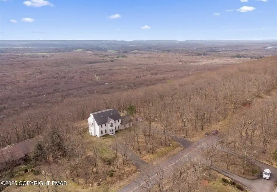 351 Valley View Drive, Albrightsville, PA 18210 - Image #2