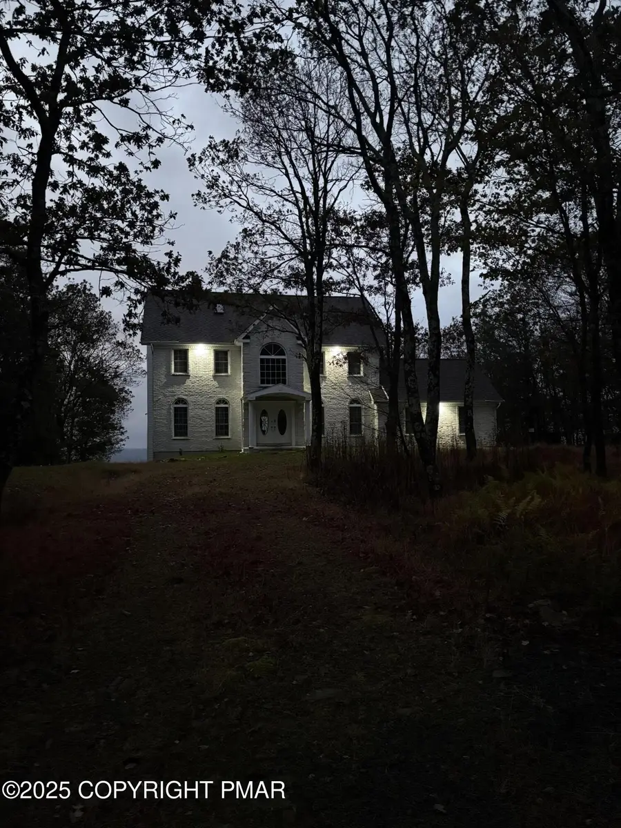 351 Valley View Drive, Albrightsville, PA 18210 - Image #3