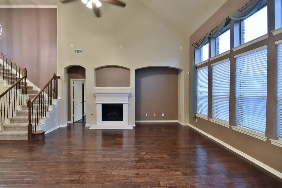 2911 Velero Drive, Grand Prairie, TX 75054 - #3