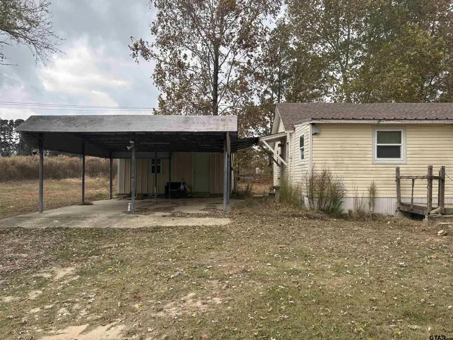 8123 Cherokee Trace, Gilmer, TX 75644 - #3