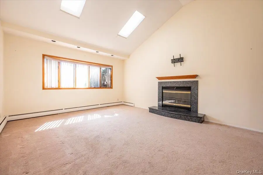 167 Maple Avenue, East Meadow, NY 11554 - #3