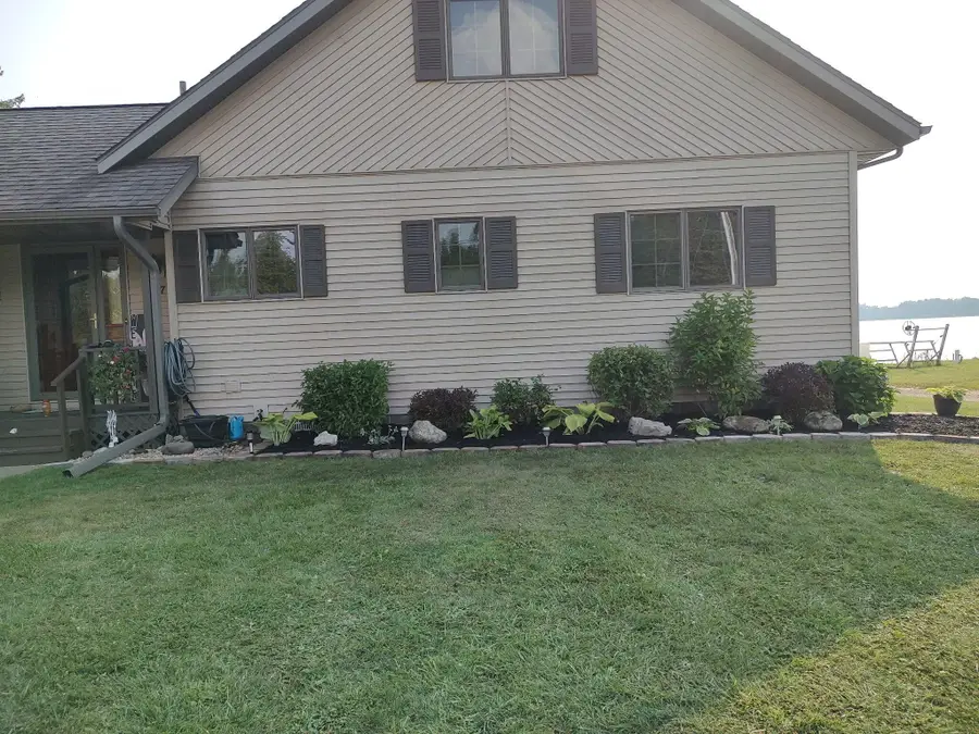 7498 N Millecoquin Lake Rd, Engadine, MI 49827 - #2