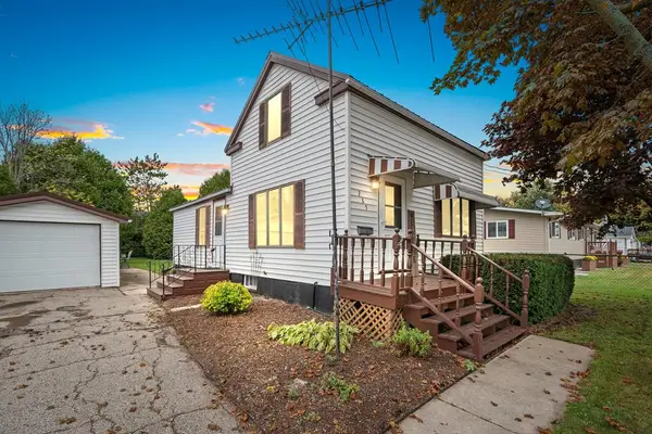 285 Division Street, ALGOMA, WI 54201-1508