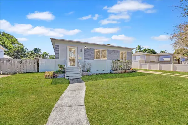 2462 Washington St, Hollywood, FL 33020