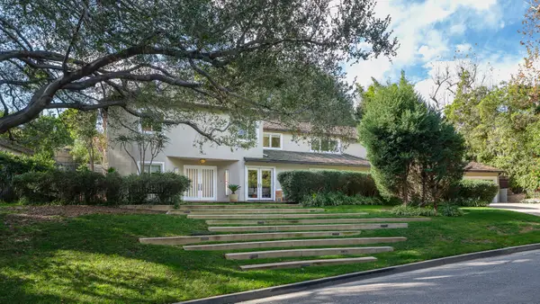 766 Canon Drive, Pasadena, CA 91106