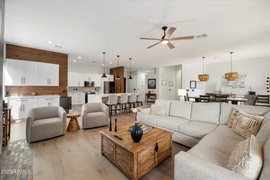 10559 E Sheena Drive, Scottsdale, AZ 85255 - Image #3