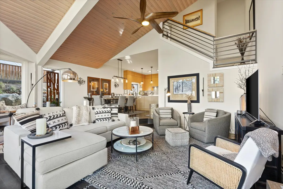 1877 Highland Way, Steamboat Springs, CO 80487 - #1