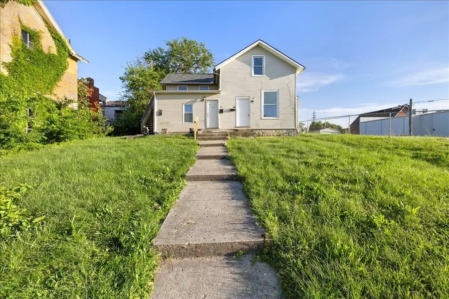 7 W Mulberry Street, Springfield, OH 45506 - #2