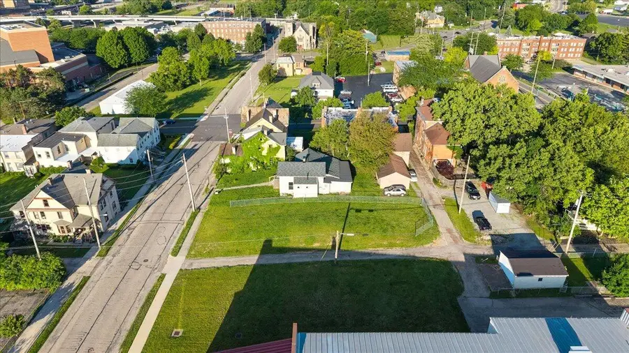 7 W Mulberry Street, Springfield, OH 45506 - #3