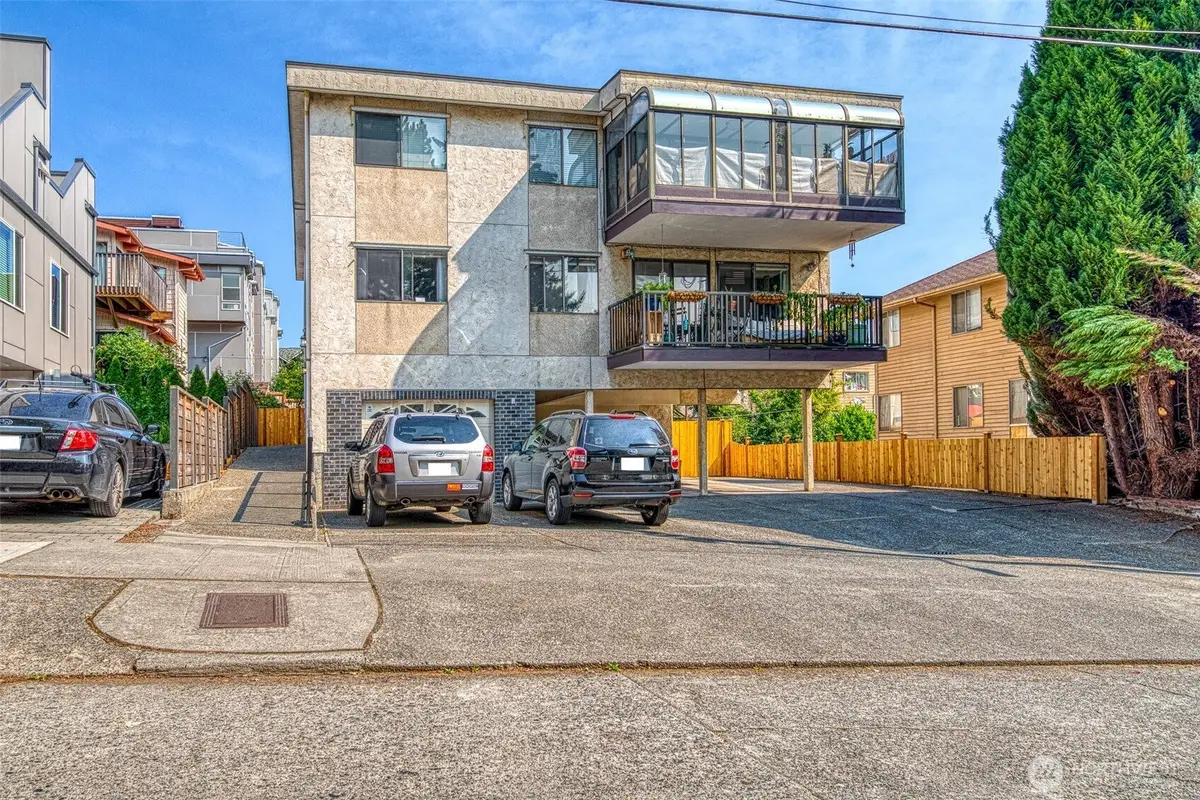 1006 N 43rd Street #201, Seattle, WA 98103 - #1