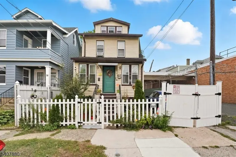 78 Valley Street, Newark, NJ 07106 - Image #1