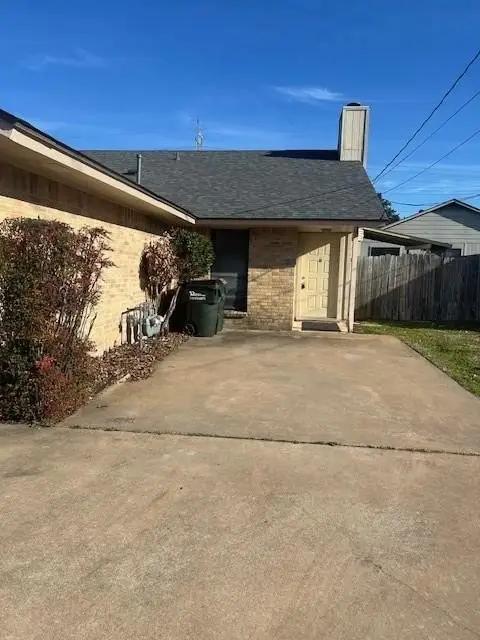 310 Tamara Dr unit: B, Georgetown, TX 78628 - #2