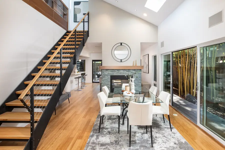 2161 Valparaiso Avenue, Menlo Park, CA 94025 - #2