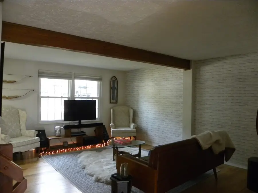 308 Murrays Lane, Pittsburgh, PA 15234 - #3