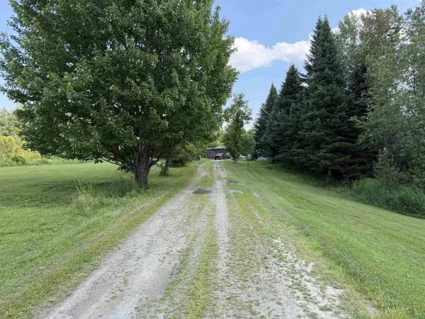 928 Holland Pond Road, Holland, VT 05830