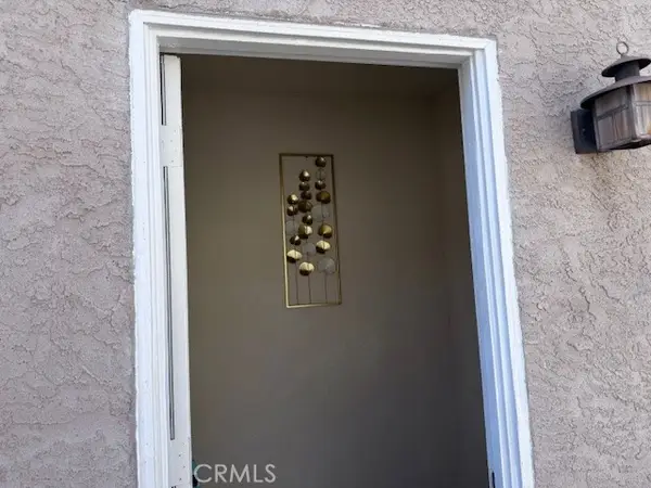 13126 Glandt Ct, Corona, CA 92883