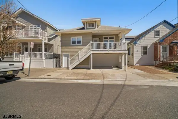 7 S Richards Ave, Ventnor, NJ 08406