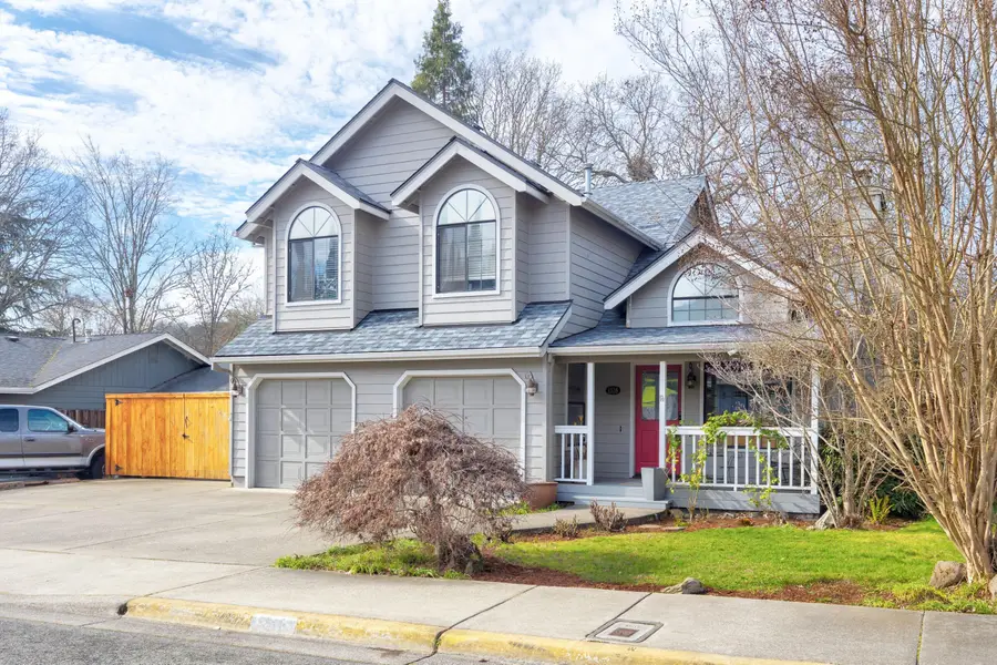 1516 NW Thompson Way, Grants Pass, OR 97526 - #2