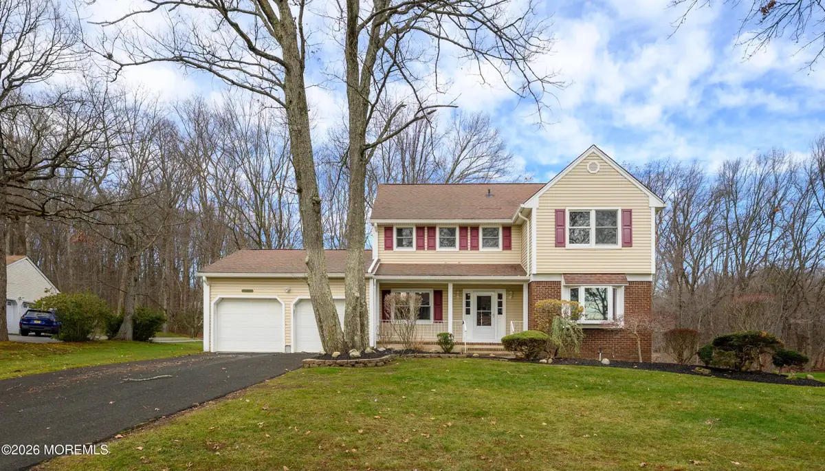 11 Navajo Road, East Brunswick, NJ 08816 - Image #1