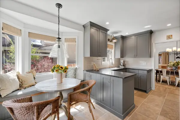 1130 N Monaco Parkway, Denver, CO 80224
