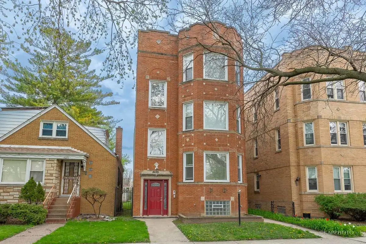 8225 S Prairie Avenue #1, Chicago, IL 60619 - #1