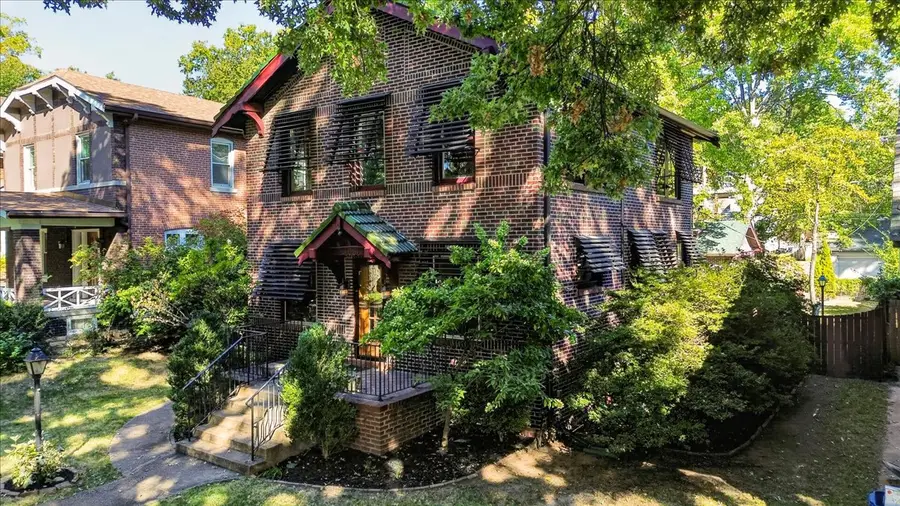 7051 Waterman Avenue, University City, MO 63130 - #2