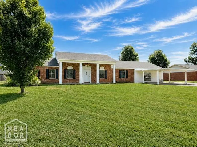 609 S Ozark Avenue S, Trumann, AR 72472 - #2