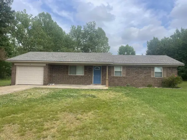 4 Huckleberry, Conway, AR 72032