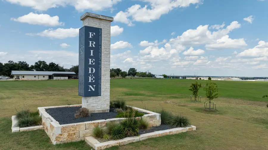 110 Baume Ct., Fredericksburg, TX 78624 - Image #2