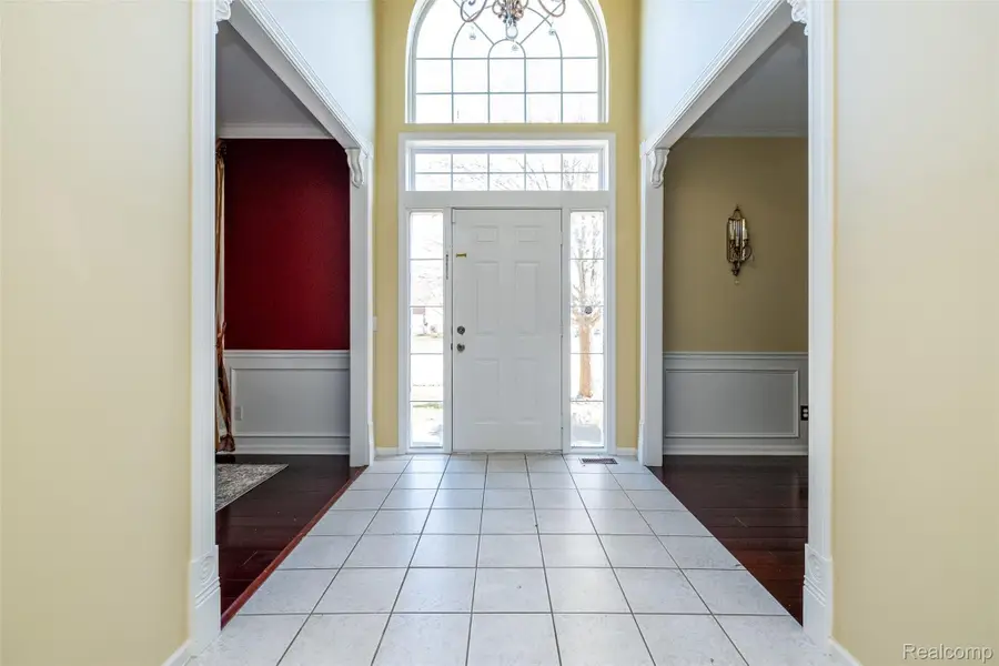 466 Ivy Lane, Troy, MI 48098 - Image #3