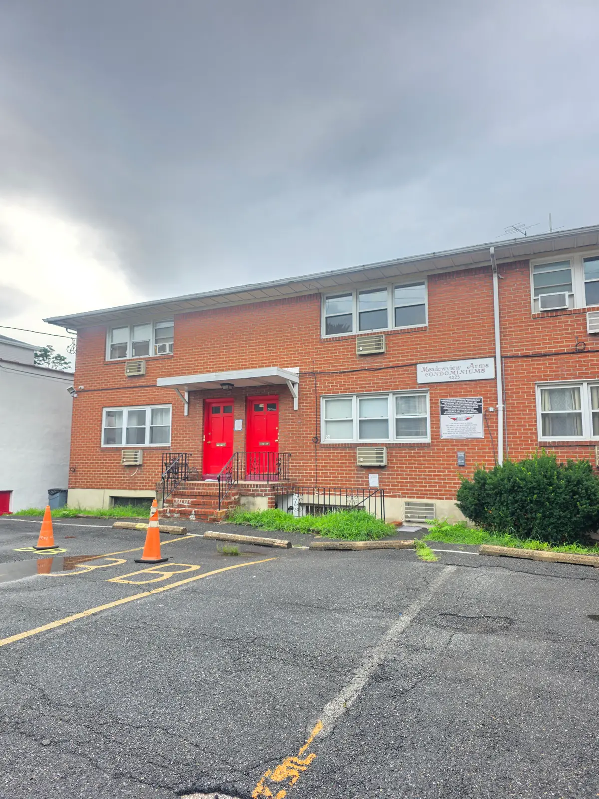 4325 Meadowview Ave #204, North Bergen, NJ 07047 - #1