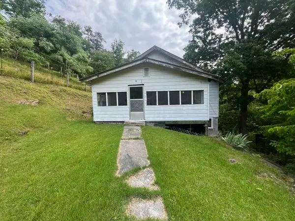 14641 Highway 522, Cumberland, KY 40823