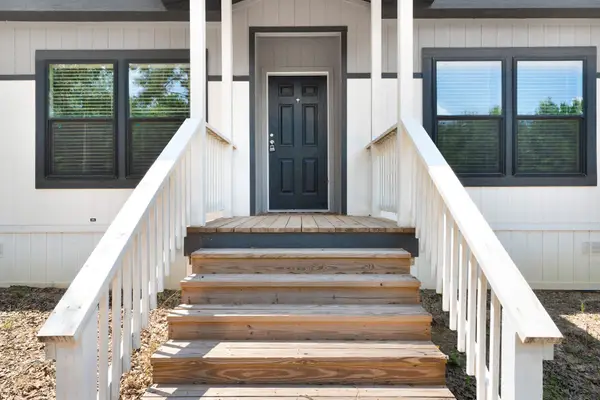 211 Private Road 3900, Gilmer, TX 75644