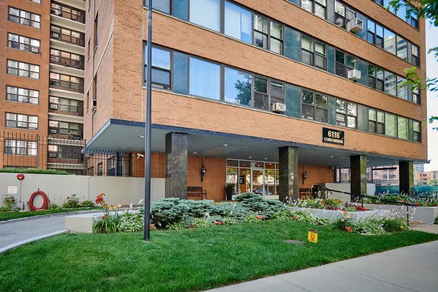 6118 N Sheridan Road , 707, Chicago, IL 60660 - #2
