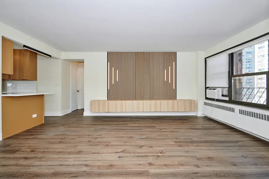 6118 N Sheridan Road , 707, Chicago, IL 60660 - #3