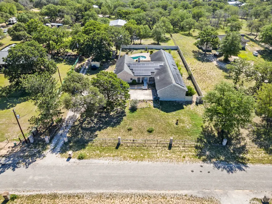 819 Evening Shade, Adkins, TX 78101 - Image #2