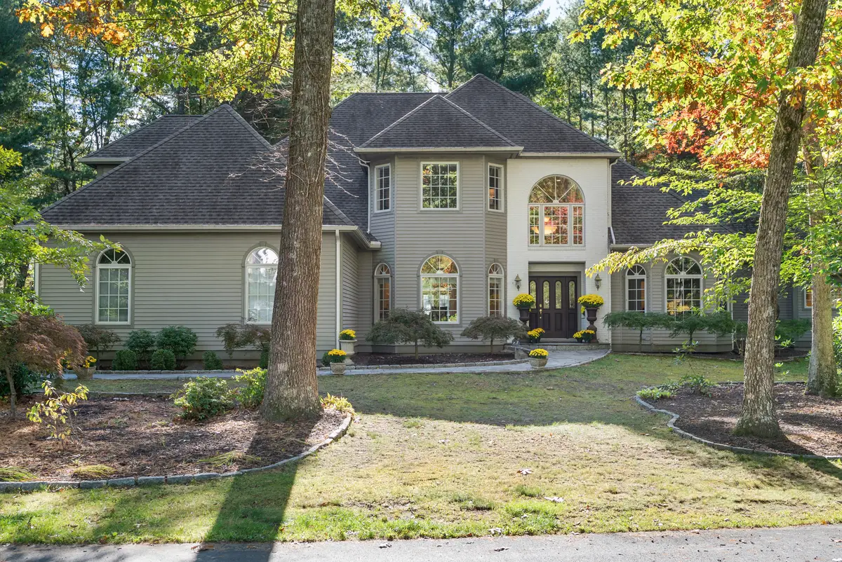 13 Chatsworth Place, Farmington, CT 06032 - #1