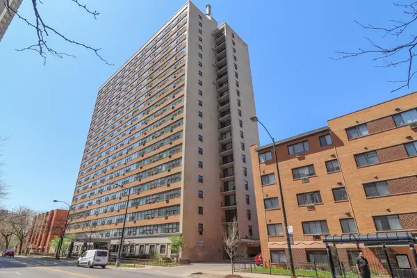 6030 N Sheridan Road #2011, Chicago, IL 60660