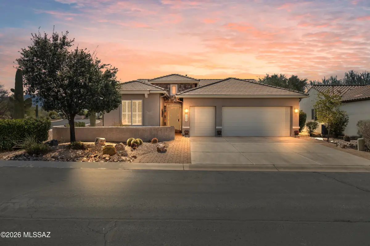 2292 E Skywalker, Green Valley, AZ 85614 - #1
