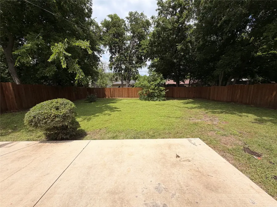 1409 Rosewood Lane, Arlington, TX 76010 - #2