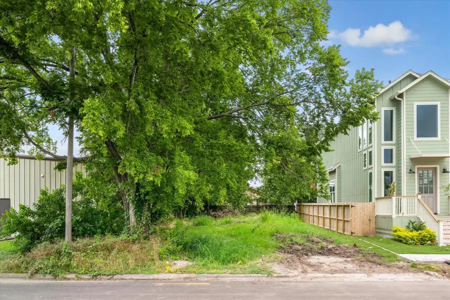 1318 E 34th Street, Houston, TX 77022 - #3