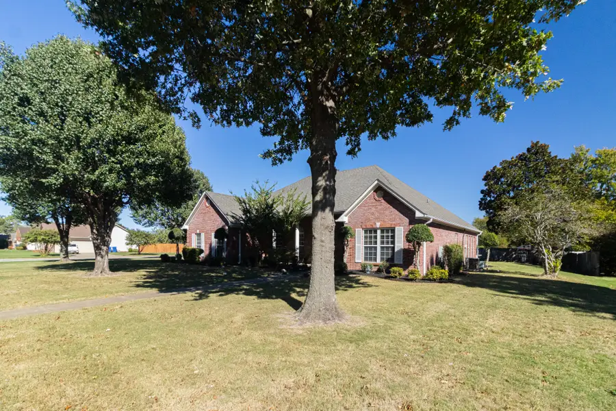 3700 Lafayette Lane, Jonesboro, AR 72404 - #3