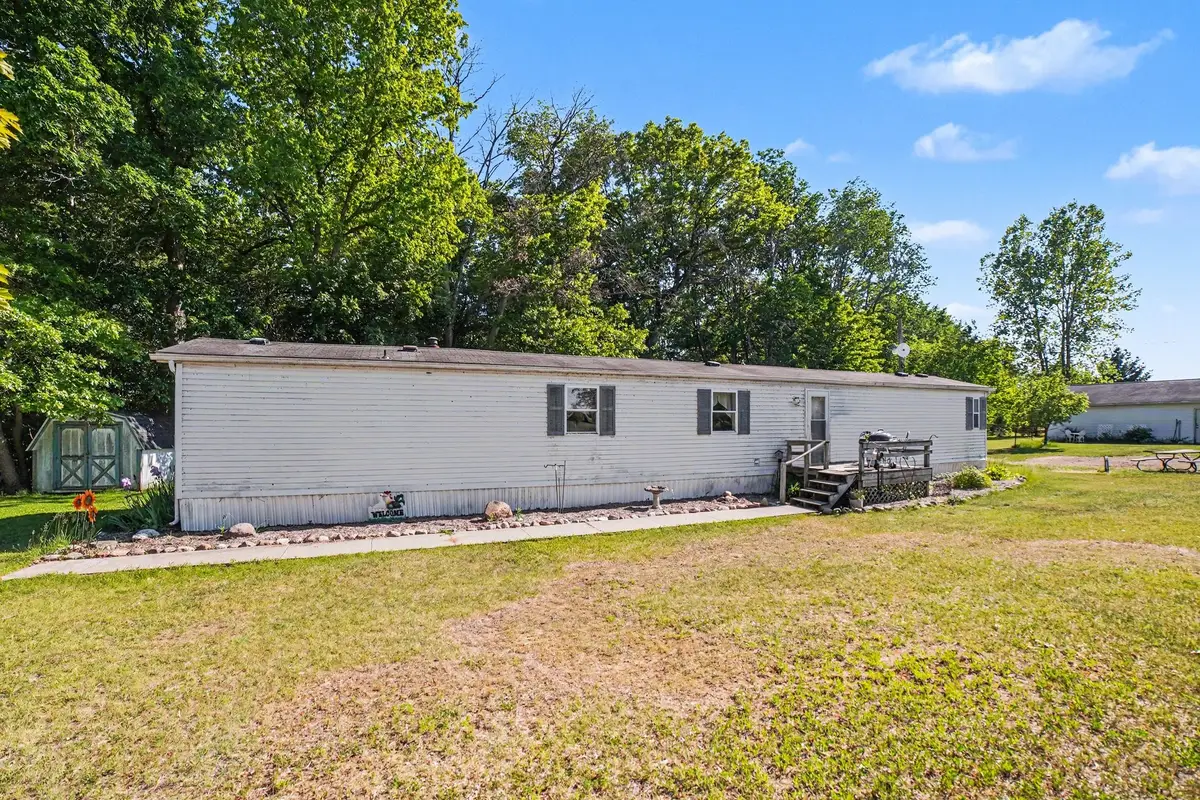 9365 W North County Line, Shepherd, MI 48883 - #1
