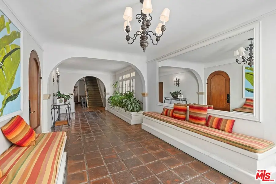 1345 N Hayworth Avenue #206, West Hollywood, CA 90046 - Image #2