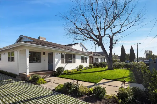 212 E 19th Street, Costa Mesa, CA 92627