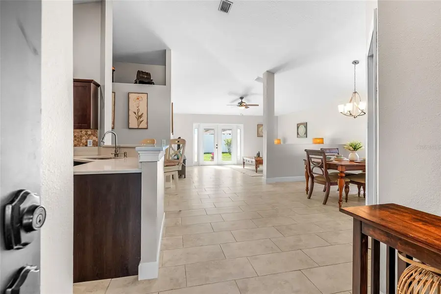 214 Sacramento Street, Valrico, FL 33594 - #3