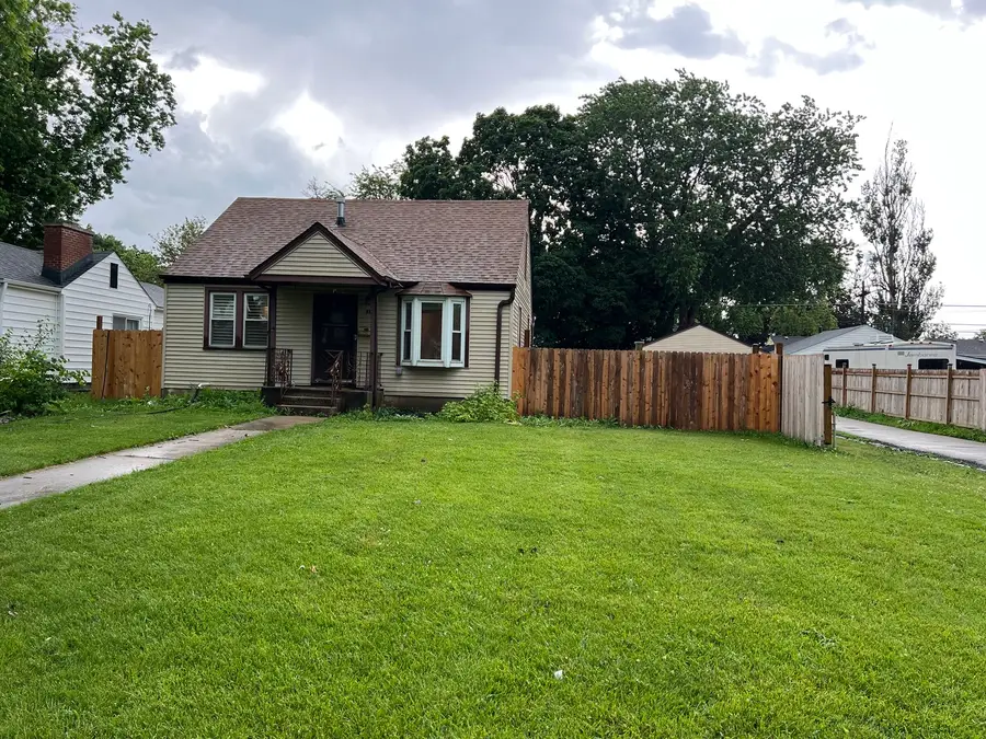 17 N Iowa Avenue, Addison, IL 60101 - #2