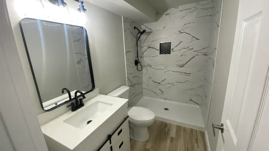 326 Clifford Way, Burns Harbor, IN 46304 - Image #3